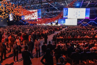 Bubbles-Main-Auditorium-ESCCongress-2025.jpg